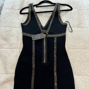 NWT- Guess midi  bandage dress